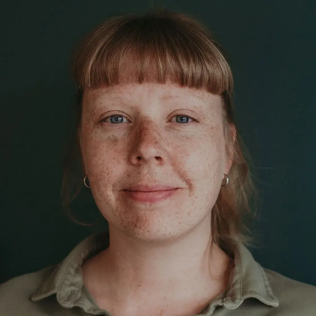 Portrait of Rosie Raven, Massage Therapist